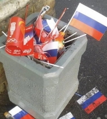 В Мелитополе некоторые патриоты притворяются поклонниками &quot;русского мира&quot;