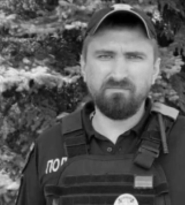 Внаслідок російських обстрілів Херсона загинув поліцейський