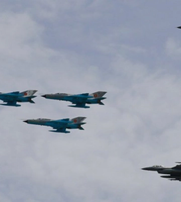 Українські винищувачі знищили два ворожі безпілотники на південних областях