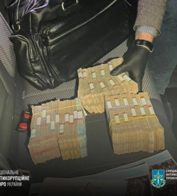 СБУ, САП та НАБУ &quot;затримали на хабарі&quot; мера Сум Лисенка