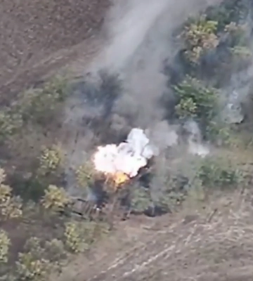 Захисники показали відео знищення ворожої техніки та польового складу