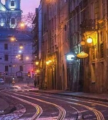 На Львівщині подовжать комендантську годину