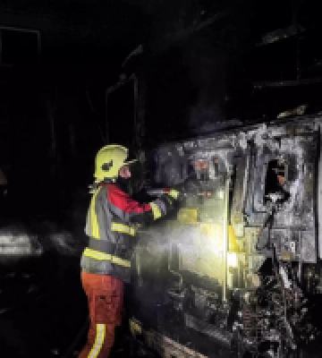 У Бучанському районі горіли бензовоз та два мікроавтобуси (фото, відео)