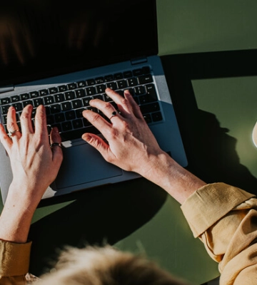 Как переселенцам найти работу в Харькове: куда обращаться