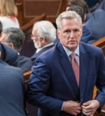 "Это конец для Украины?" Что говорят в Конгрессе США и ЕС после скандального голосования