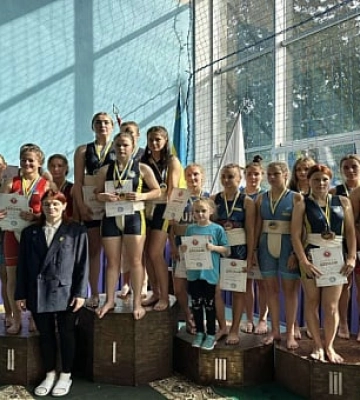 Сумоїсти Кривого Рогу вибороли 10 медалей Чемпіонату України