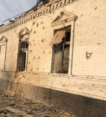 Збитий над Дніпром безпілотник пошкодив школу та дитячий садок