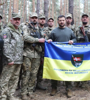 Президент на передовій нагородив військових волинської бригади