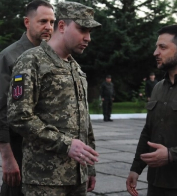 Зеленський заявив про тривалу нараду з Будановим