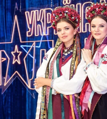 Сестри з Рівненщини зачарували виконанням народної пісні &quot;Ой, у гаю при Дунаю&quot;