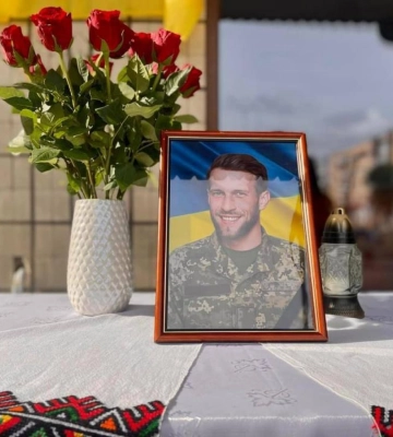 Дружина загиблого військовослужбовця з Костополя Андрія Корнійчука просить присвоїти йому звання Героя України (посмертно)