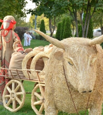 У Дніпрі відбувся молодіжний фестиваль &quot;Дніпровські вечорниці 2023&quot;