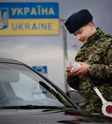 Как мужчине пересечь границу законно: рассказывает юрист