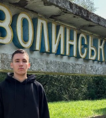 «Де би я не був, мій дім - Волинь», - 18-річний відомий співак Yaktak