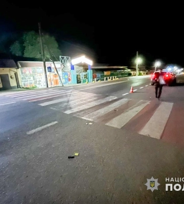 На Одещині водій автомобіля збив пішохода і втік з місця події
