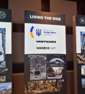 В Польше презентовали виртуальную выставку о войне в Украине Living the war