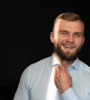 В Киеве нардеп-мажоритарщик СН от Харькова Куницкий избил человека (видео)