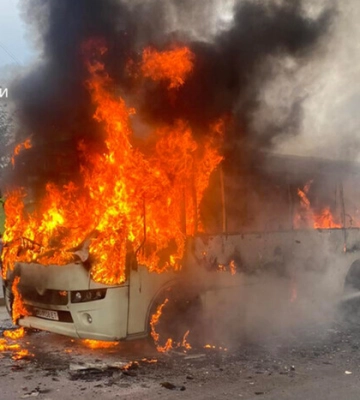 Во Львове вспыхнул автобус с пассажирами