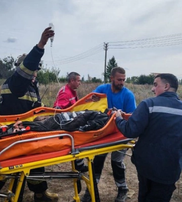 У Макарові на міні підірвався автомобіль з електриками, є постраждалі