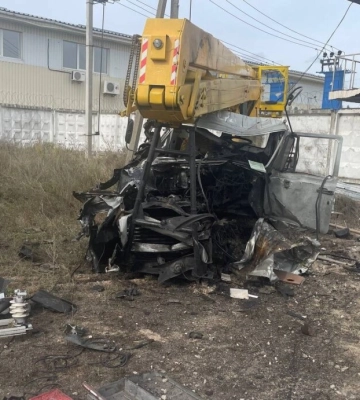 У Макарові на міні підірвався автомобіль з електриками, є постраждалі