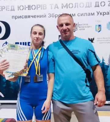 Дніпровська важкоатлетка виборола призові місця на всеукраїнських змаганнях