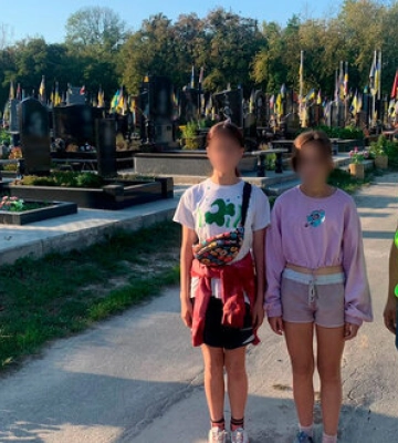 У Києві викрили групу малолітніх, які обкрадали могили захисників України. ФОТОрепортаж