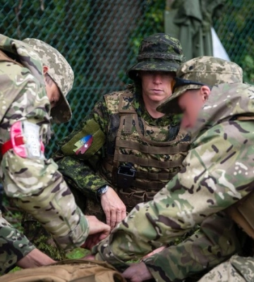 Канадські військові показали, як навчають українських бійців тактичної медицини