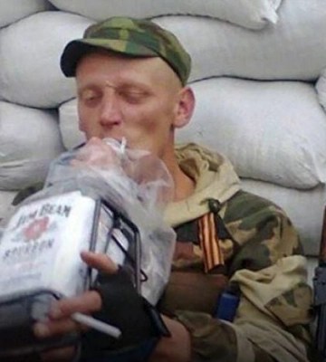 В Мелитополе &quot;неизвестные женщины&quot; отравили 11 рашистов - подробности