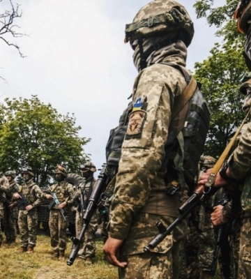 Осталось 16 км: оккупанты понимают, что проигрывают битву за Токмак, — военный эксперт