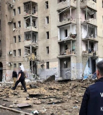 У Харкові під завалами будинку загинув 10-річний хлопчик. Постраждалих теж багато, серед них немовля