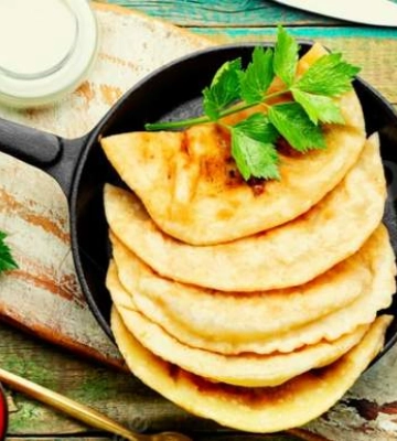 Настоящие крымские чебуреки с мясом по старинному рецепту