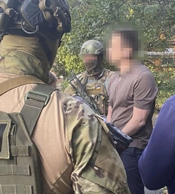 У Дніпрі «на гарячому» затримали прокурора-корупціонера. Обіцяв відмазати фігуранта кримінальної справи