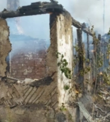 На Харківщині окупанти поцілили в житловий будинок