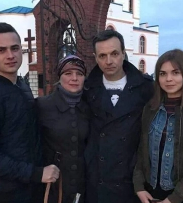 Росія вбила пів сотні людей на поминках військового у Грозі: що відомо про його родину