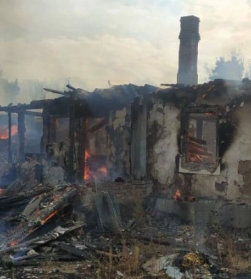 Унаслідок обстрілу Вовчанська зруйнований будинок, постраждали троє людей
