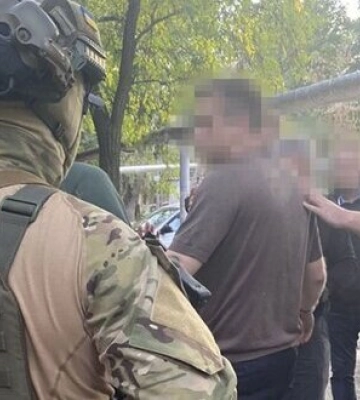 В Днепре «с поличным» задержали прокурора-коррупционера. Обещал отмазать фигуранта уголовного дела