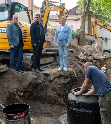 Треба понад 3 млн: у волинському психоневрологічному інтернаті ремонтують каналізаційну систему та очисні споруди