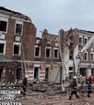 В результате обстрела Харькова ранены 30 человек, погибли 10-летний мальчик и 67-летняя женщина