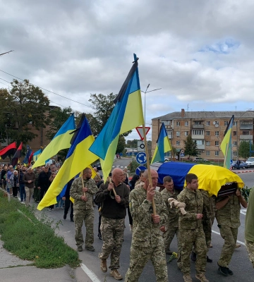 Життя обірвалось понад рік тому: попрощалися із захисником «Азовсталі» Валерієм Борсуком, який раніше жив на Волині.