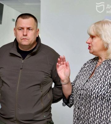 Доступний простір для зручного отримання послуг. Філатов перевірив завершення ремонту першого «Прозорого офісу» у Дніпрі 