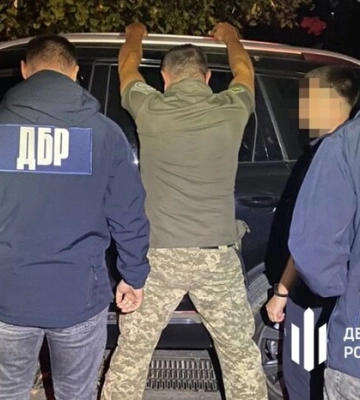 В Одессе ДБР разоблачило преступную схему выдачи “белых билетов” депутатам и их родственникам