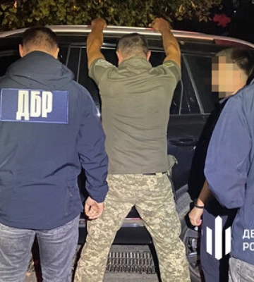 &quot;Элитные уклонисты&quot;: в Одессе разоблачили схему выдачи &quot;белых билетов&quot; депутатам и их родственникам