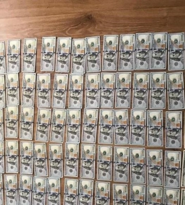 На Полтавщині затримали лікарку, яка за хабар підробила медичну довідку