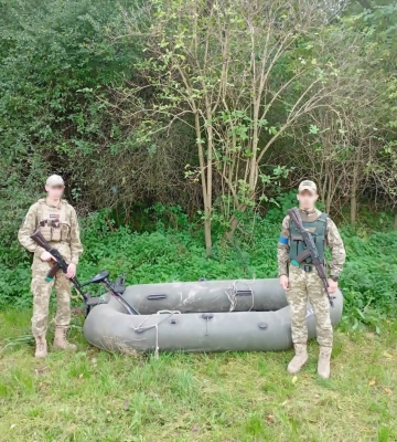 Контрабандистів, яких упіймали на польському березі Західного Бугу, скерували у військкомат
