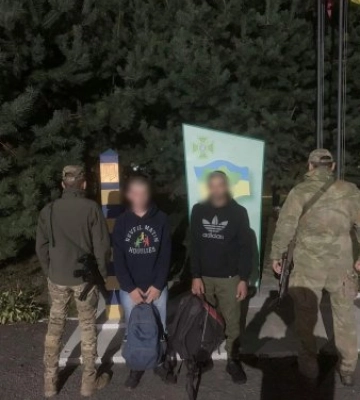 На Закарпатті затримали 13-х чоловіків, які намагалися незаконно перетнути кордон з Угорщиною та Румунією