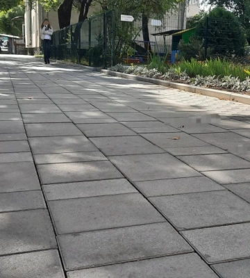 Судитимуть власника будівельної компанії, яка ремонтувала тротуари у Рівному