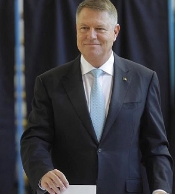 Президент Румунії закликав почати переговори про вступ України до ЄС до кінця року