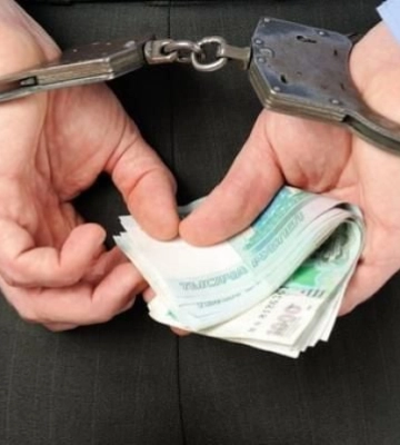 В Мелитополе продолжается передел рынка контрафакта - еще одного дельца арестовали за попытку дачи взятки