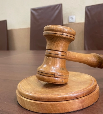 В Івано-Франківську судитимуть імовірного організатора злочинної групи, якого екстрадували з Бельгії