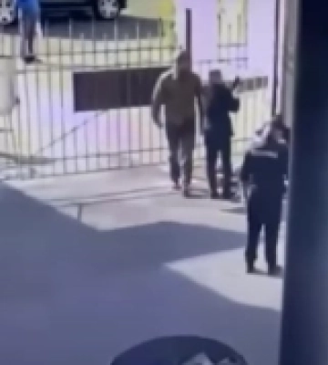 У центрі Києва сталася бійка за участі двох нардепів